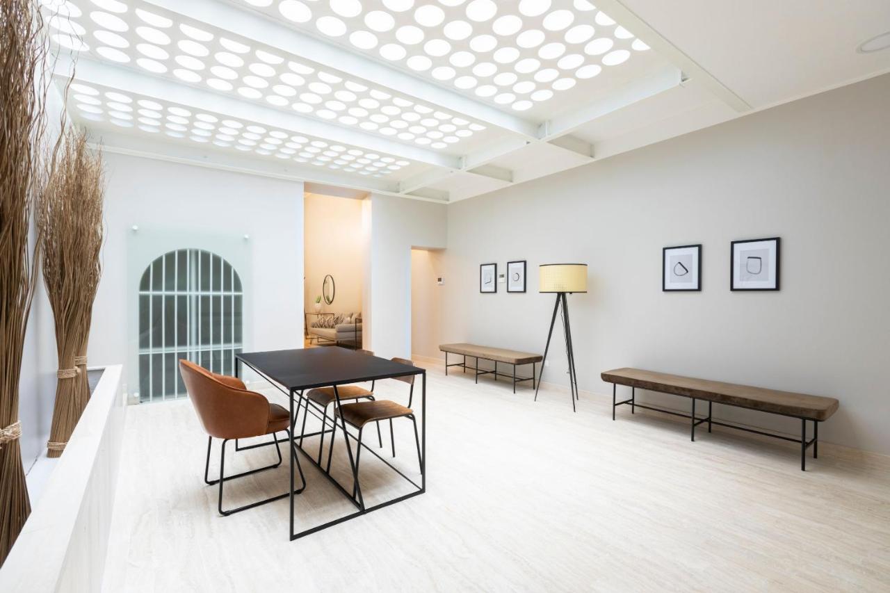 Sonder At Via Croce Рим Екстериор снимка