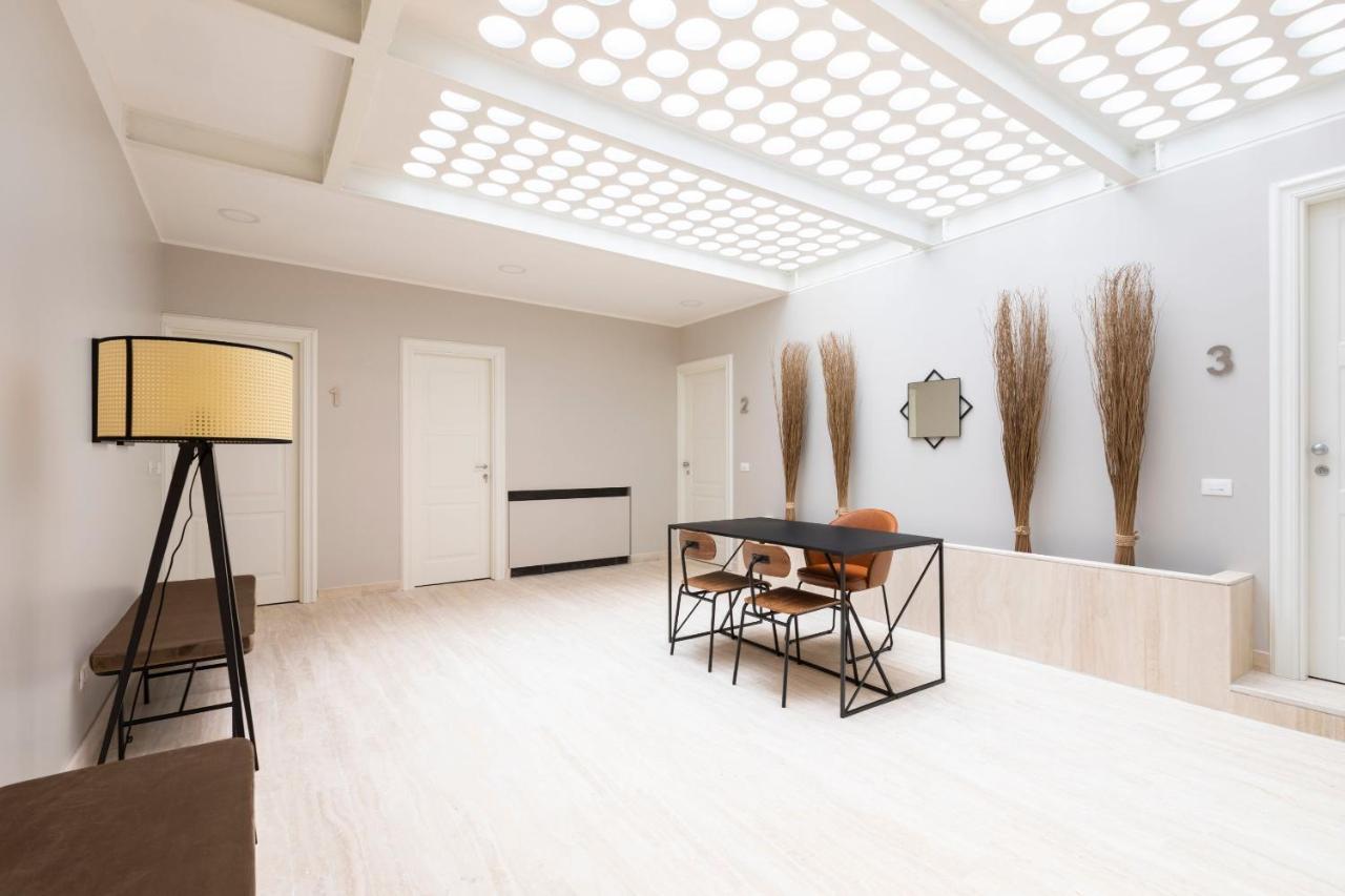Sonder At Via Croce Рим Екстериор снимка