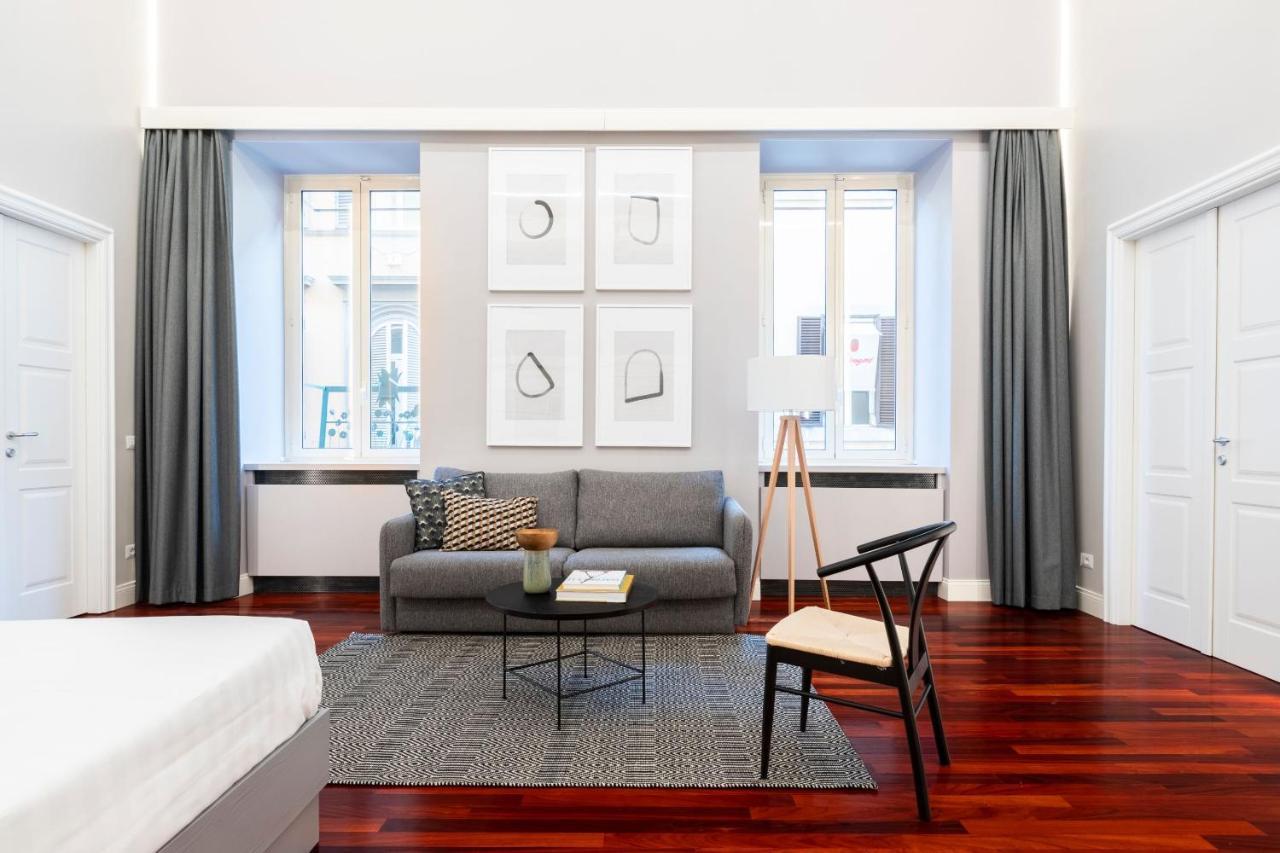 Sonder At Via Croce Рим Стая снимка